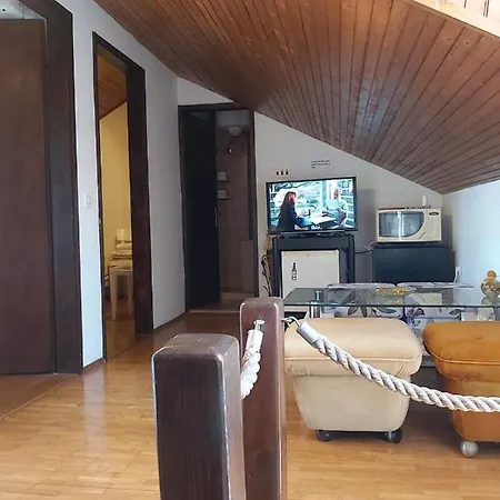 Megi Guest house